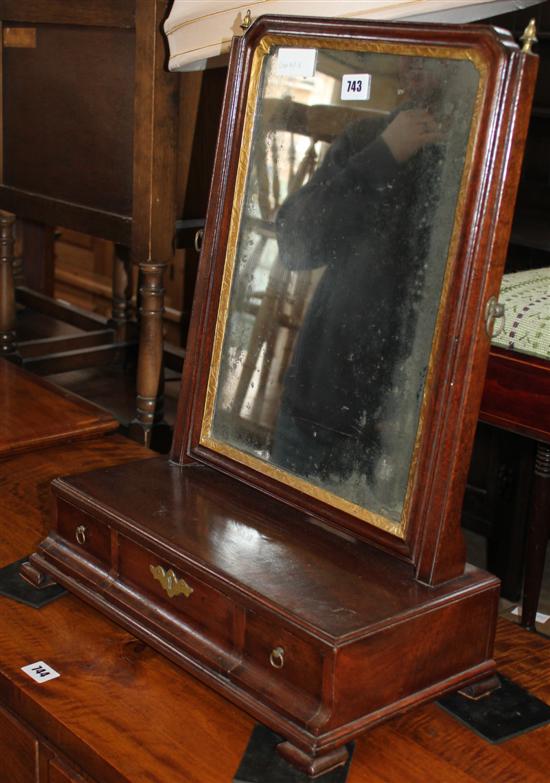 Georgian mahogany toilet mirror